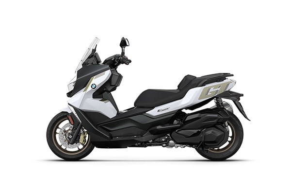c400gt-P0N4M-600x360-1727274910238